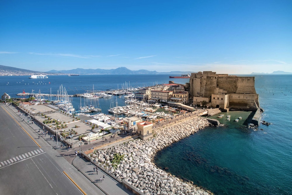 Royal Continental Hotel Naples — Attractions in the area in Naples, Campania