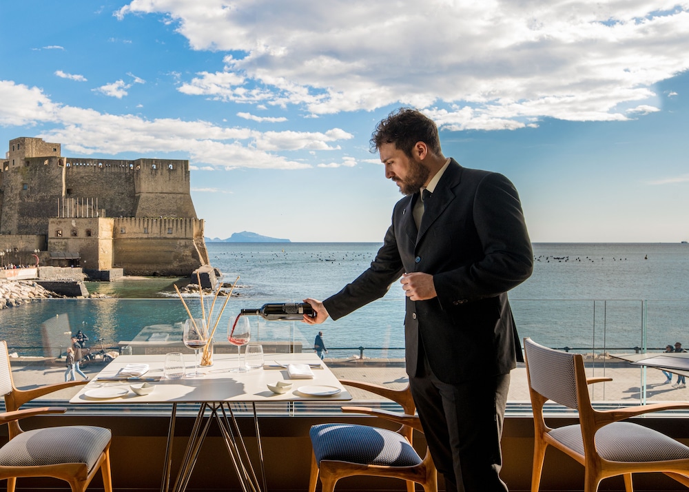 Royal Continental Hotel Naples — Restaurant & bars in Naples, Campania