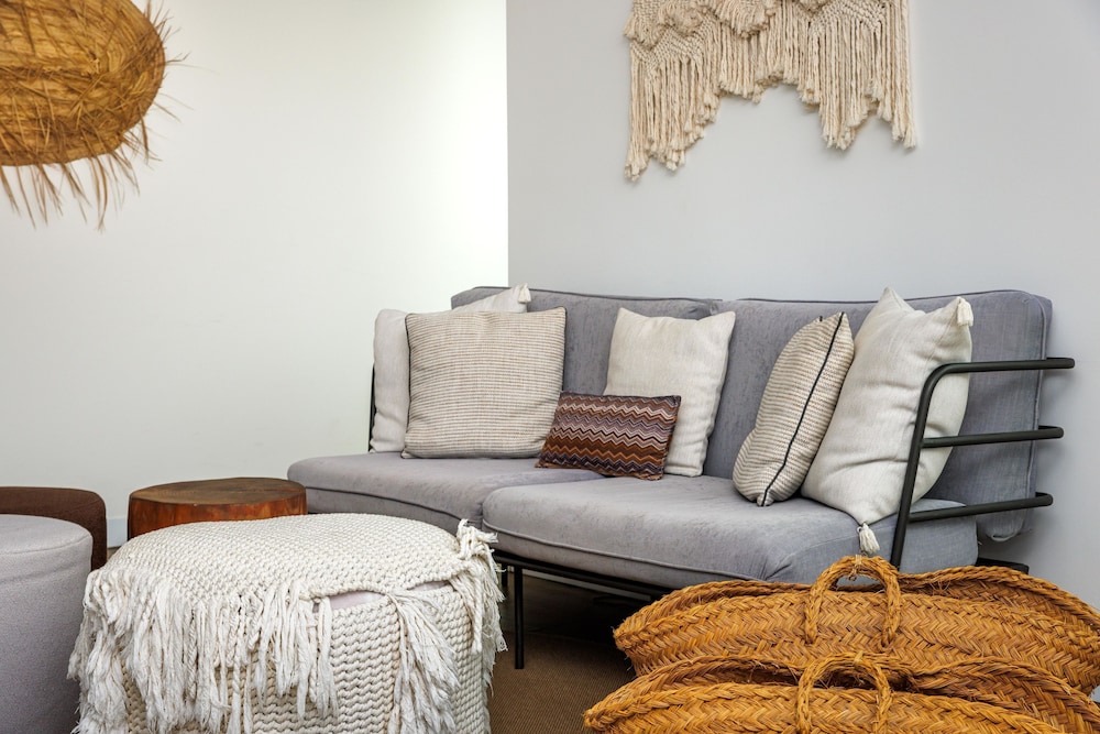 Jupiter Marina Hotel - Couples & Spa — Hotel rooms in Portimão, Faro