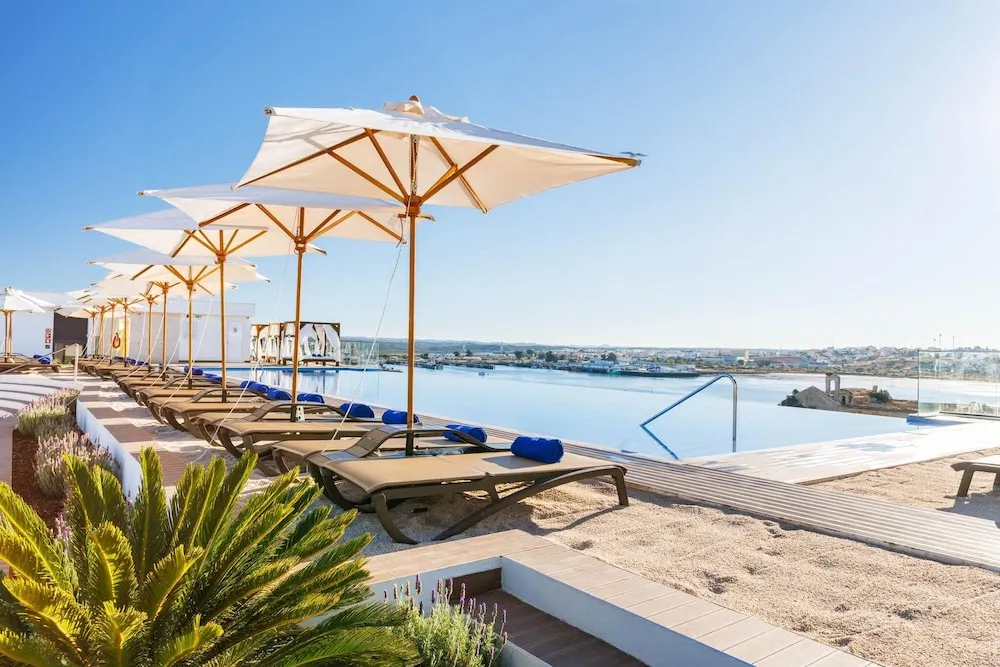 Jupiter Marina Hotel - Couples & Spa