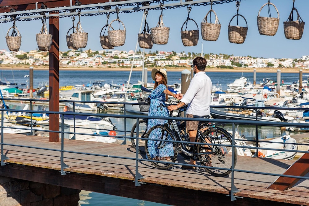 Jupiter Marina Hotel - Couples & Spa — Attractions in the area in Portimão, Faro