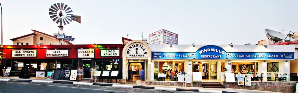 Windmills Hotel Apartments — Restaurant & bars in Protaras, Famagusta Region