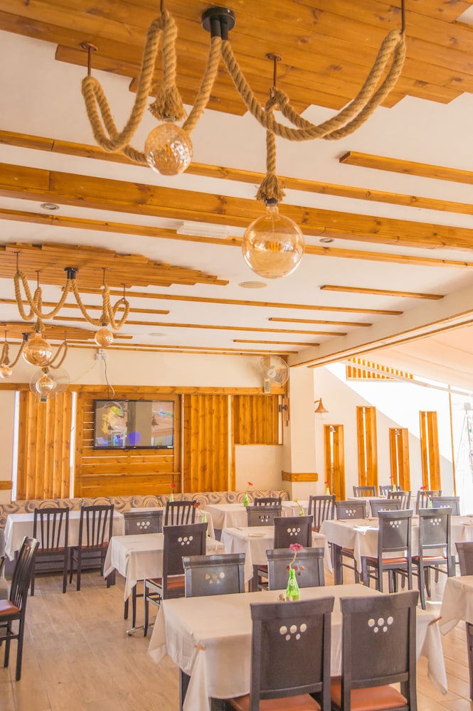 Windmills Hotel Apartments — Restaurant & bars in Protaras, Famagusta Region
