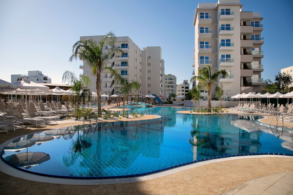 Vangelis Hotel & Suites — Main photo in Protaras, Famagusta Region
