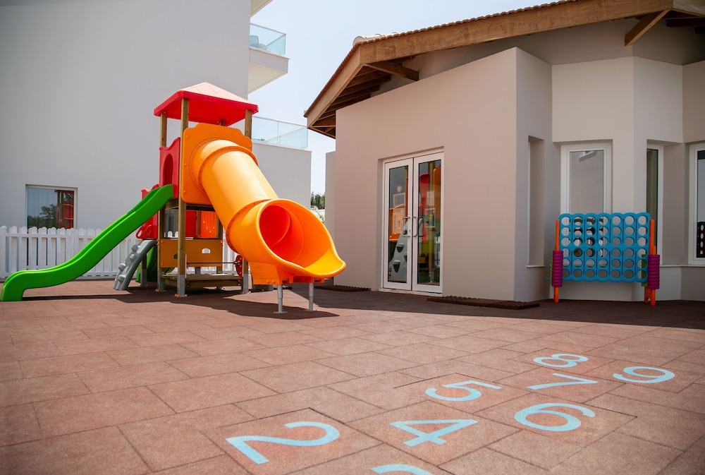 Vangelis Hotel & Suites — Attractions for children in Protaras, Famagusta Region