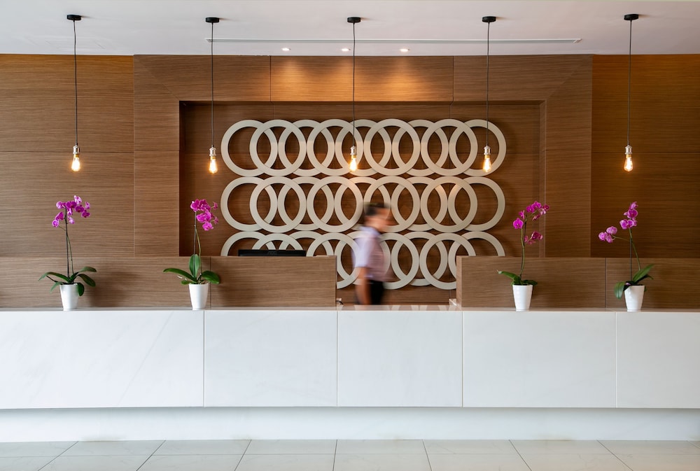 Vangelis Hotel & Suites — Hotel building in Protaras, Famagusta Region
