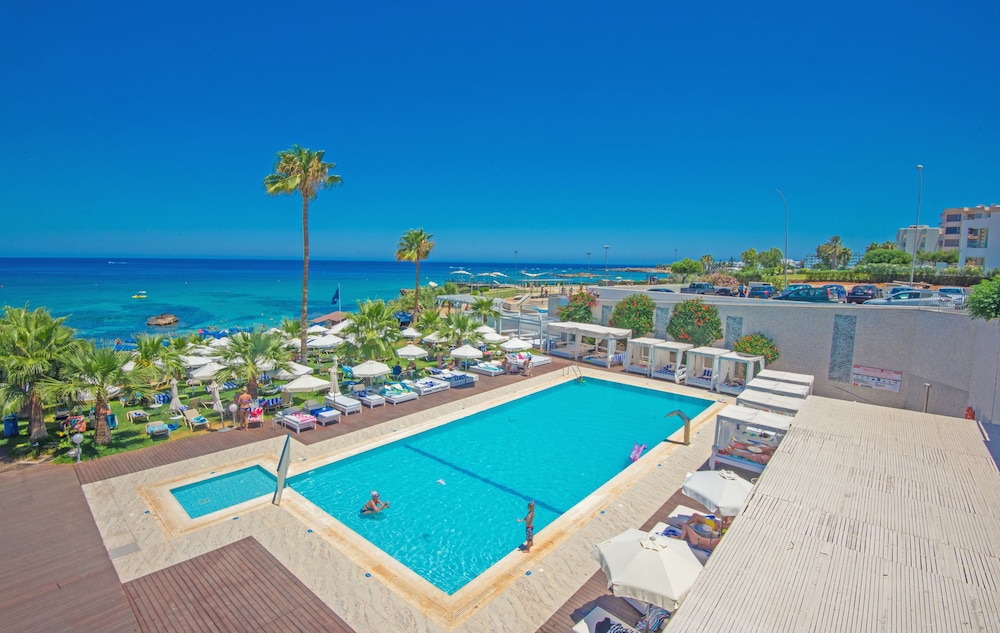Silver Sands Beach Hotel — Pool in Protaras, Famagusta Region