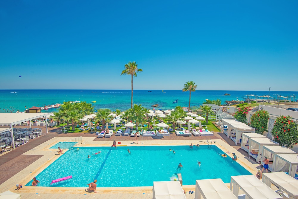 Silver Sands Beach Hotel — Pool in Protaras, Famagusta Region