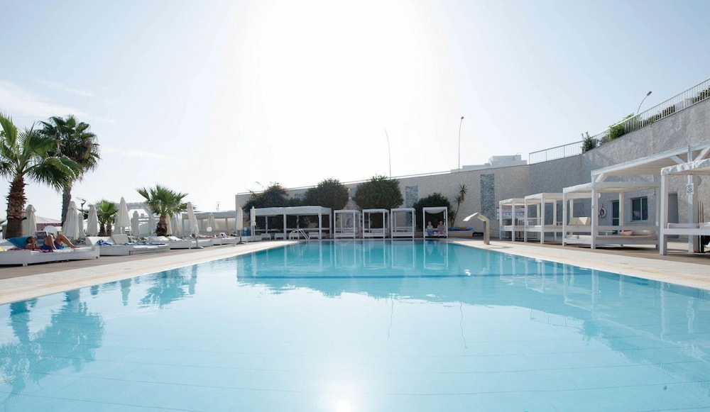 Silver Sands Beach Hotel — Pool in Protaras, Famagusta Region