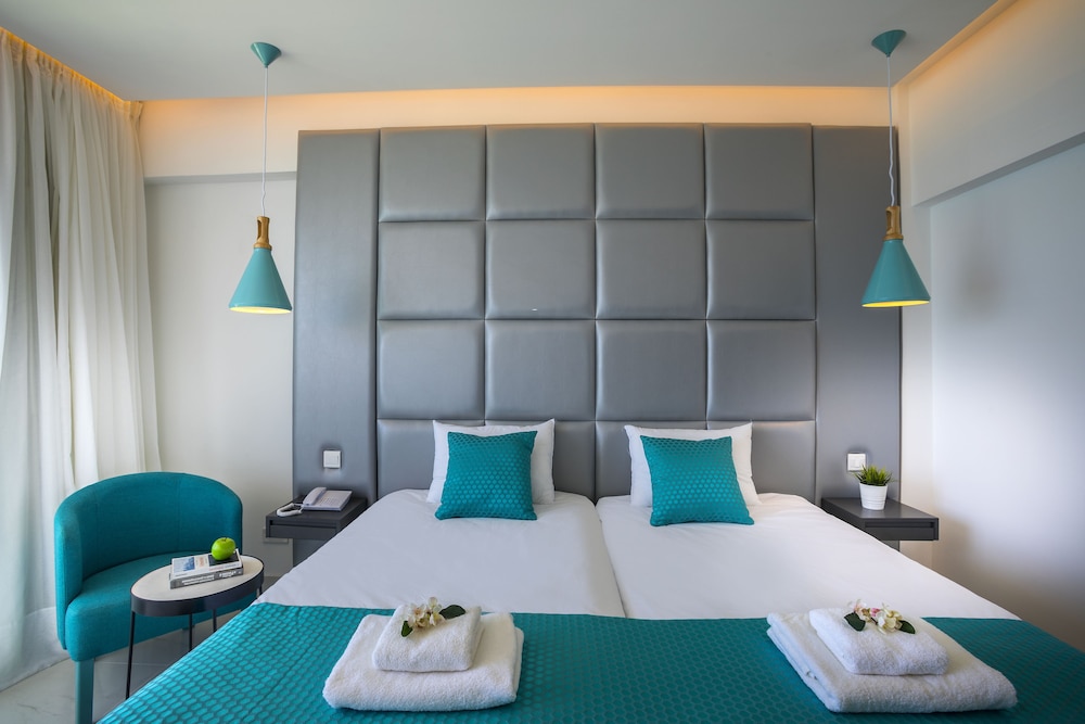 Silver Sands Beach Hotel — Rooms in Protaras, Famagusta Region