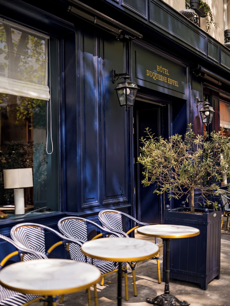 Hotel Duquesne Eiffel — Restaurant & bars in Paris, Ile-de-France