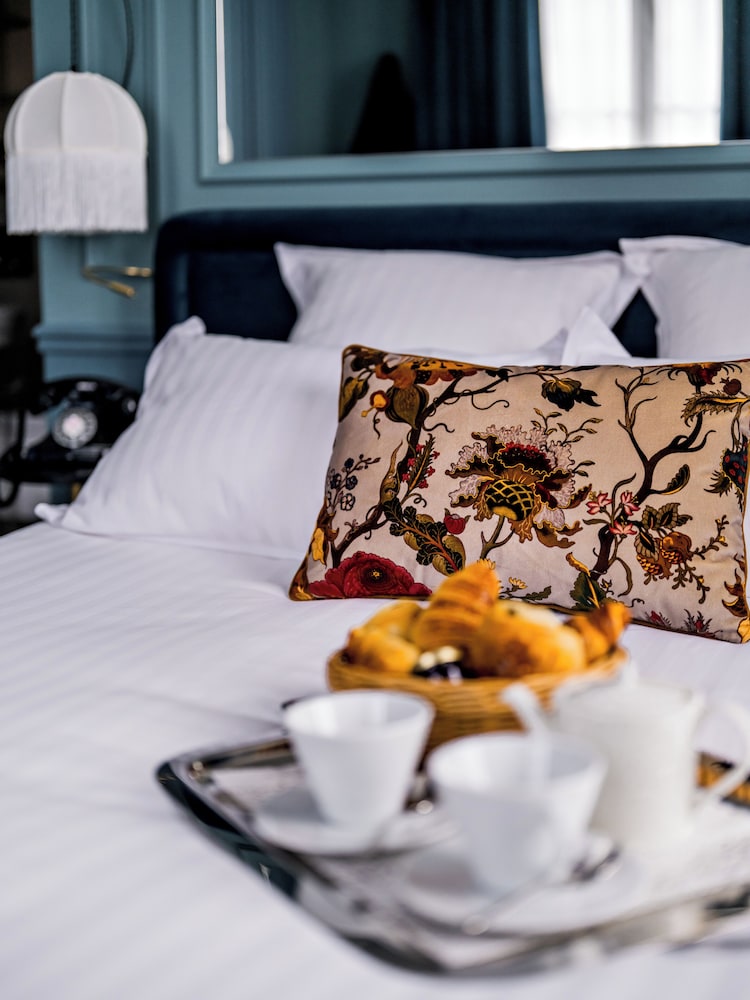 Hotel Duquesne Eiffel — Hotel rooms in Paris, Ile-de-France