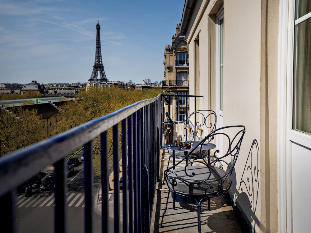 Hotel Duquesne Eiffel — Attractions in the area in Paris, Ile-de-France