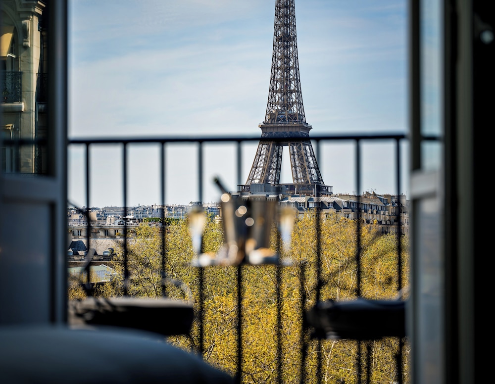 Hotel Duquesne Eiffel — Attractions in the area in Paris, Ile-de-France