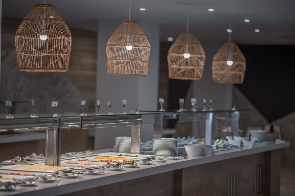 Narcissos Waterpark Resort — Restaurant & bars in Protaras, Famagusta Region