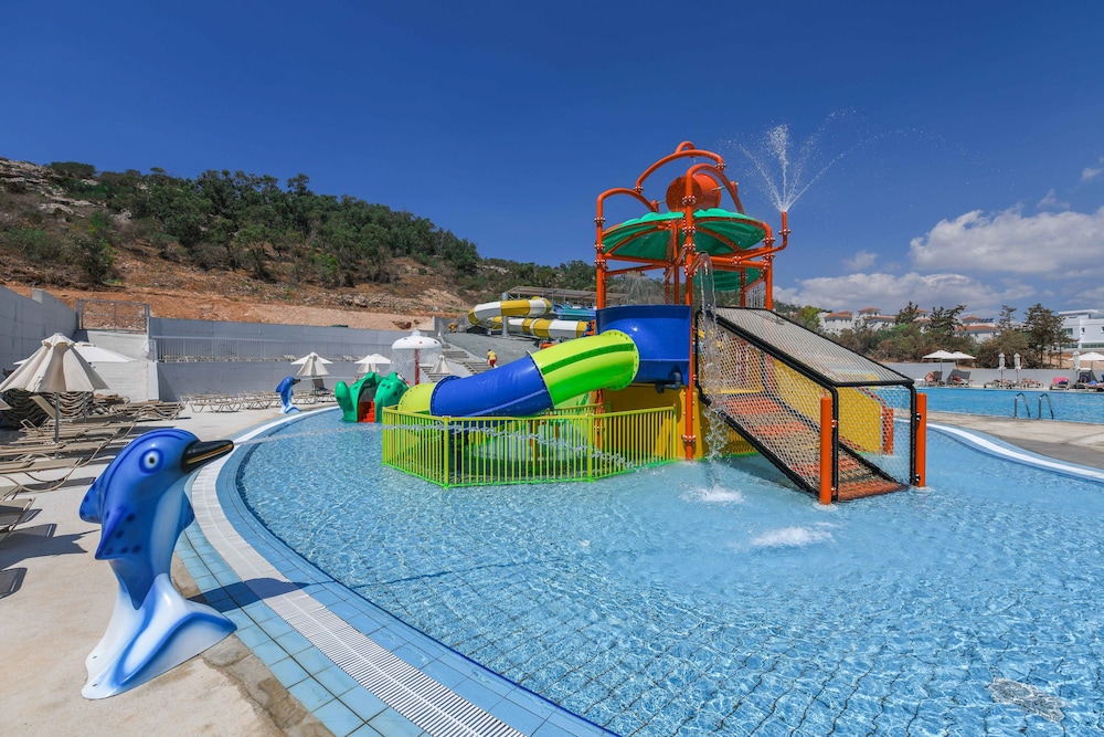 Narcissos Waterpark Resort — Swimming pool in Protaras, Famagusta Region