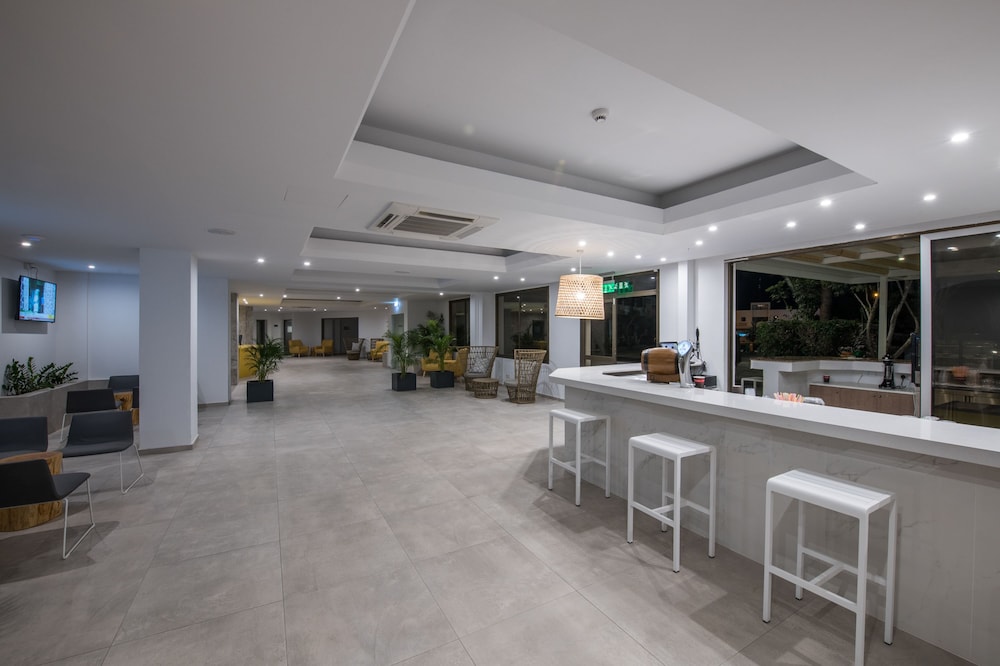 Narcissos Waterpark Resort — Restaurant & bars in Protaras, Famagusta Region