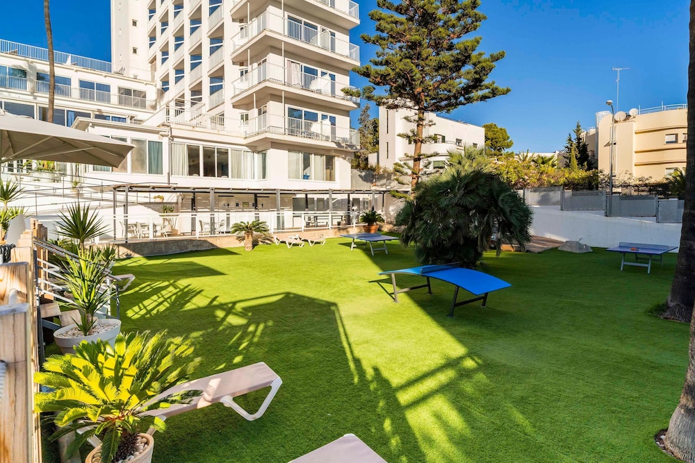 Hotel Amic Horizonte — Hotel building in Palma de Mallorca, Balearic Islands