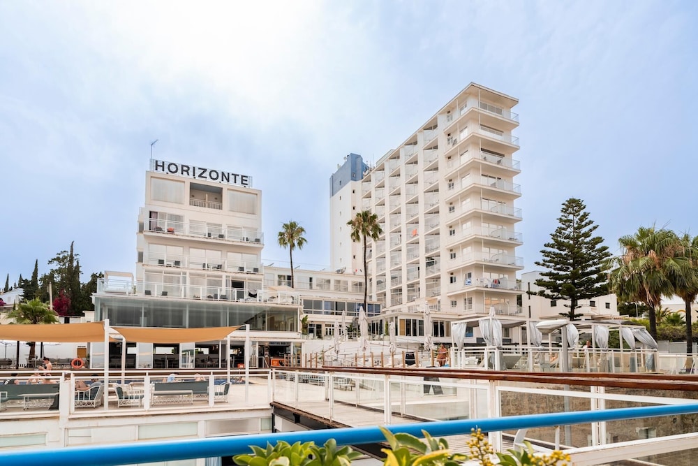 Hotel Amic Horizonte — Hotel building in Palma de Mallorca, Balearic Islands