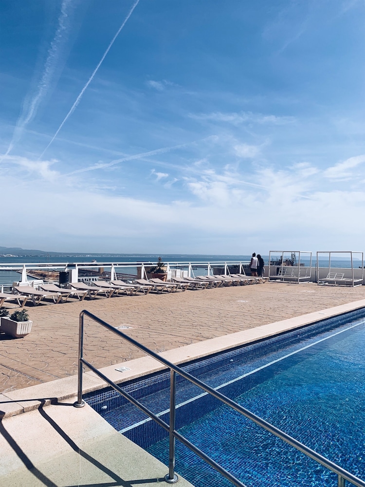 Hotel Amic Horizonte — Swimming pool in Palma de Mallorca, Balearic Islands