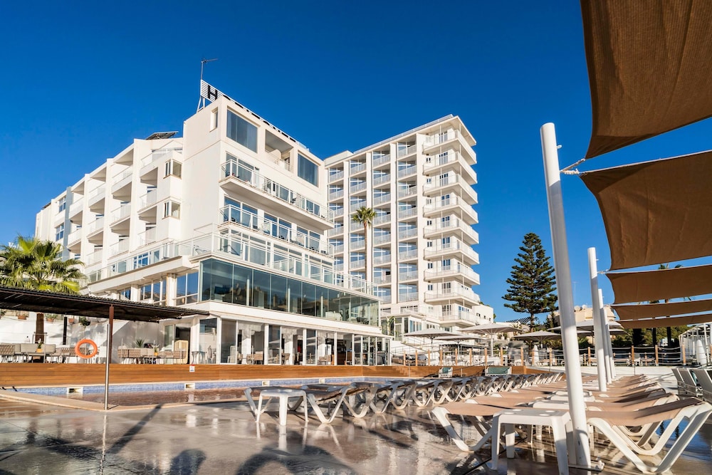 Hotel Amic Horizonte — Hotel building in Palma de Mallorca, Balearic Islands