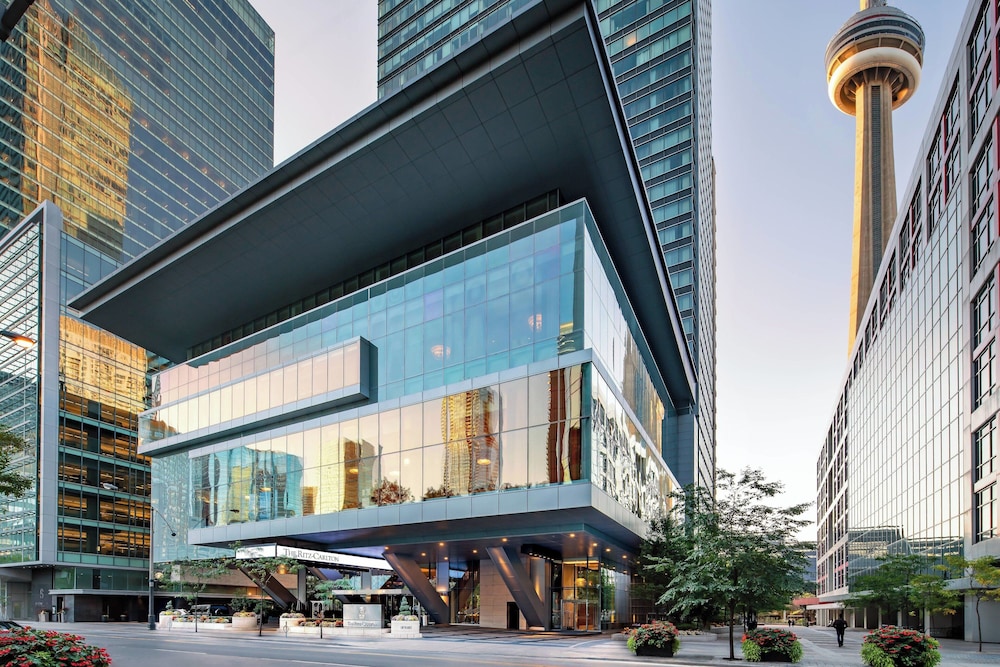 The Ritz-Carlton, Toronto — Hotel building in Toronto, Ontario