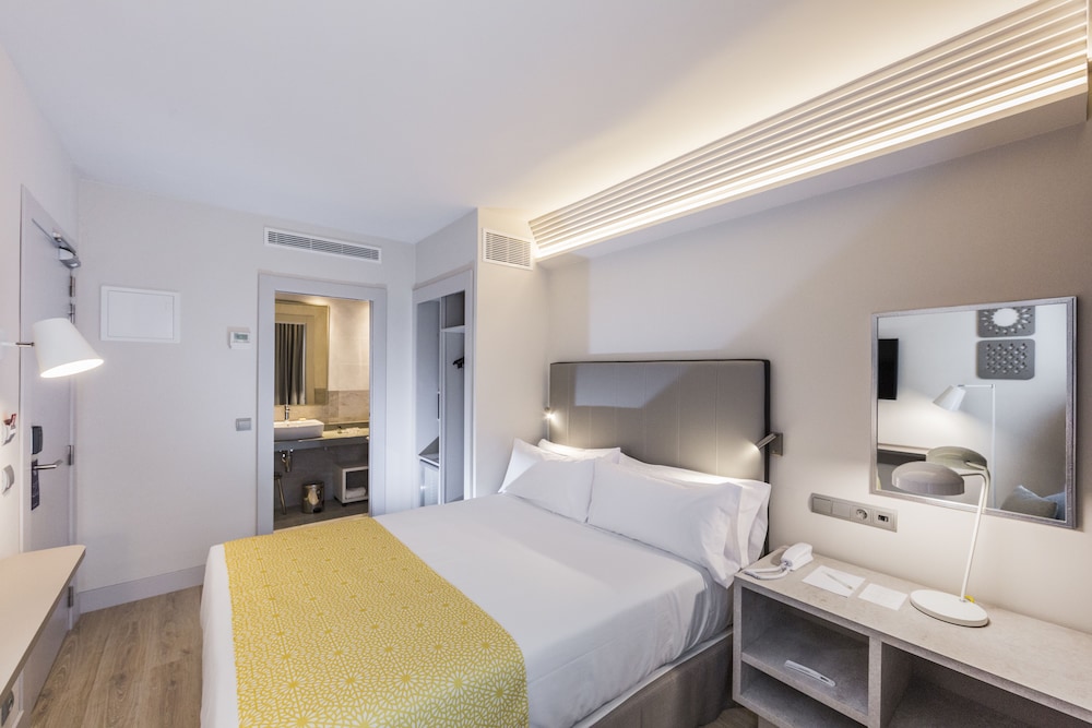 Catalonia Granada Hotel - zdjęcie 3