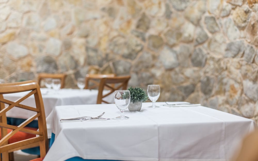 BLUESEA Costa Verde — Restaurant & bars in Cala Blava, Balearic Islands