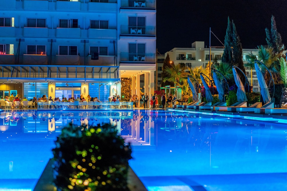 Nestor Hotel — Swimming pool in Ayia Napa, Famagusta Region