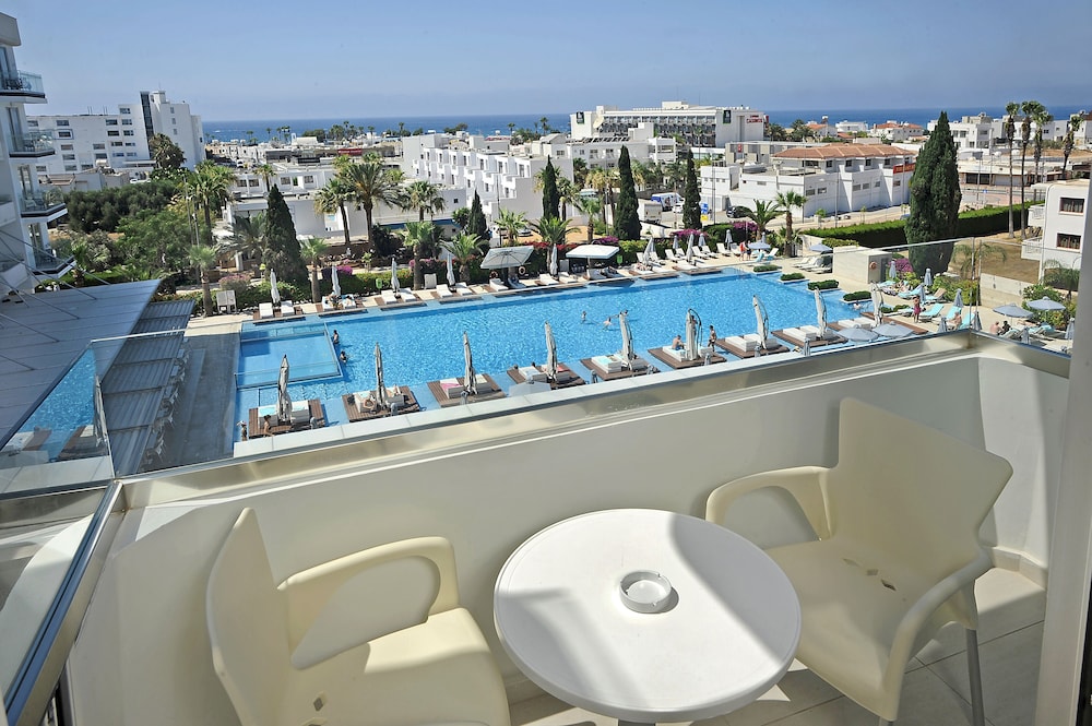 Nestor Hotel — Swimming pool in Ayia Napa, Famagusta Region