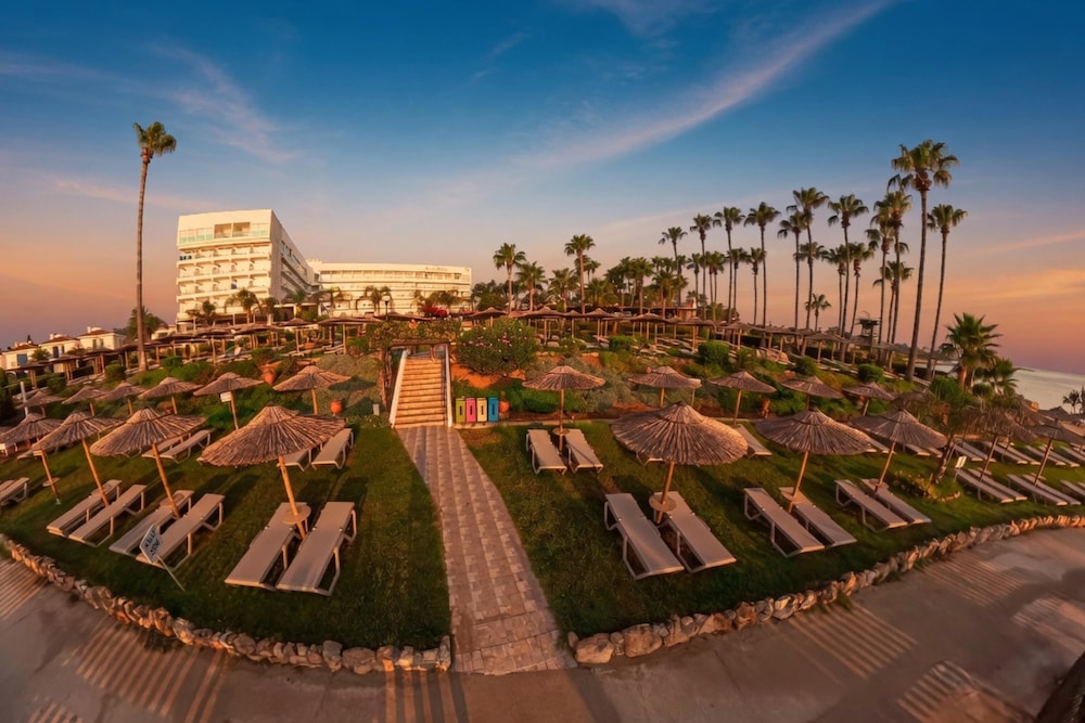 Cavo Maris Beach Hotel — Hotel building in Protaras, Famagusta Region