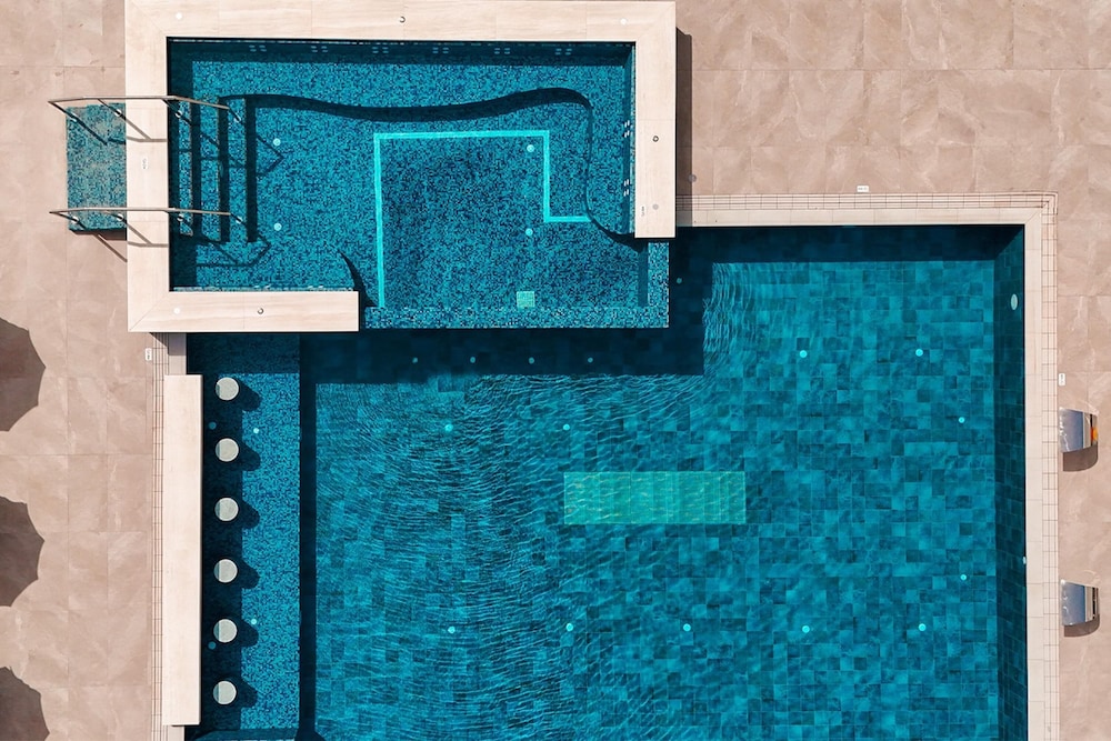 Cavo Maris Beach Hotel — Swimming pool in Protaras, Famagusta Region
