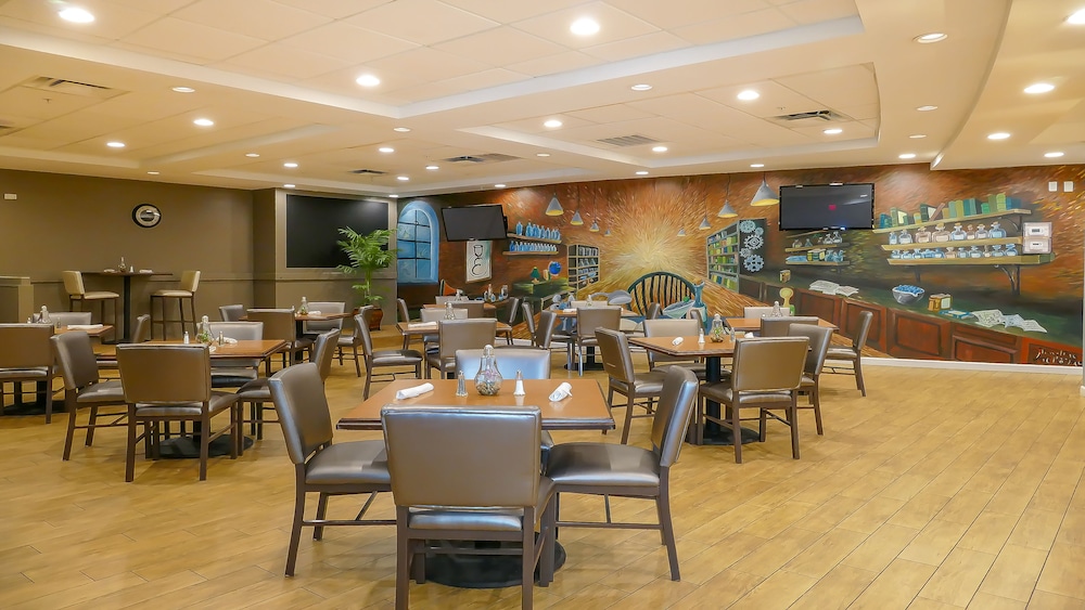 Holiday Inn Fort Myers - Downtown Area by IHG — Restaurant & bars in Fort Myers, Florida