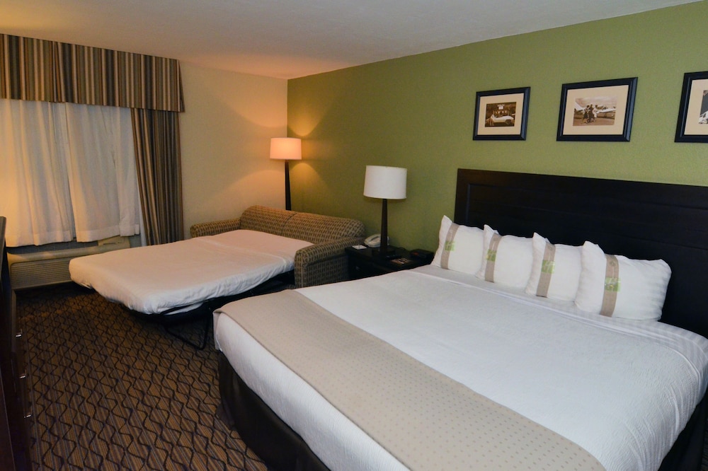 Holiday Inn Fort Myers - Downtown Area by IHG — Hotel rooms in Fort Myers, Florida