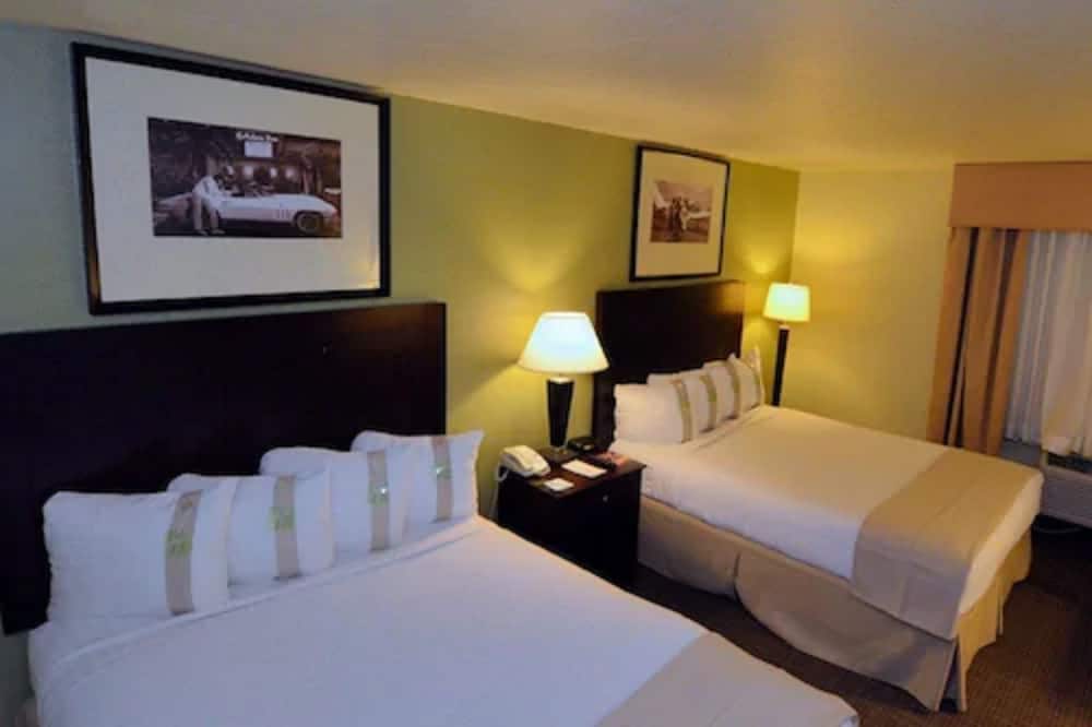 Holiday Inn Fort Myers - Downtown Area by IHG — Hotel rooms in Fort Myers, Florida