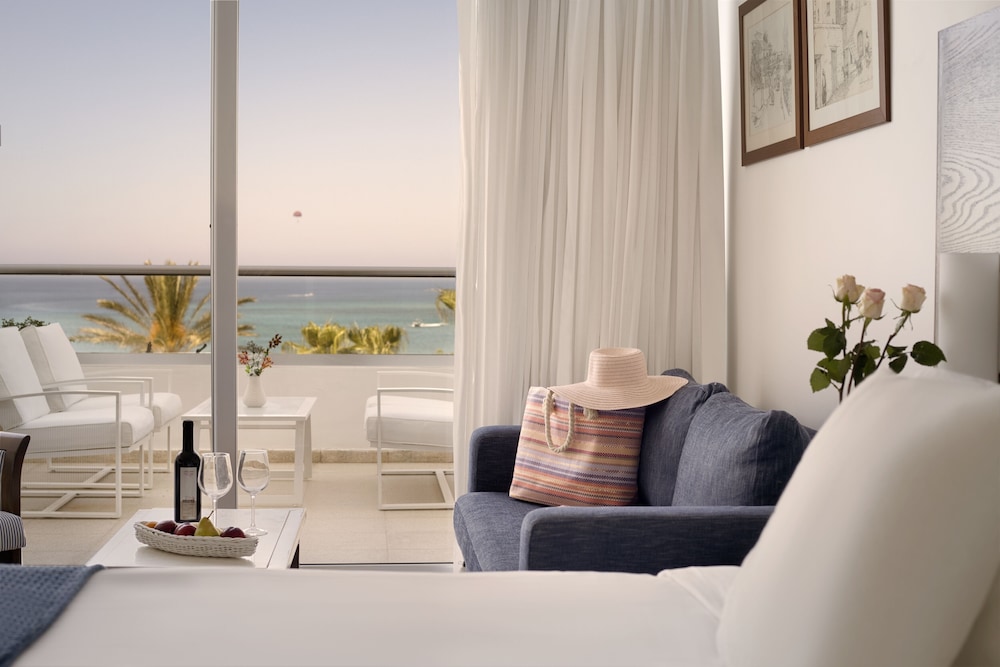 Grecian Sands Hotel — Hotel rooms in Ayia Napa, Famagusta Region