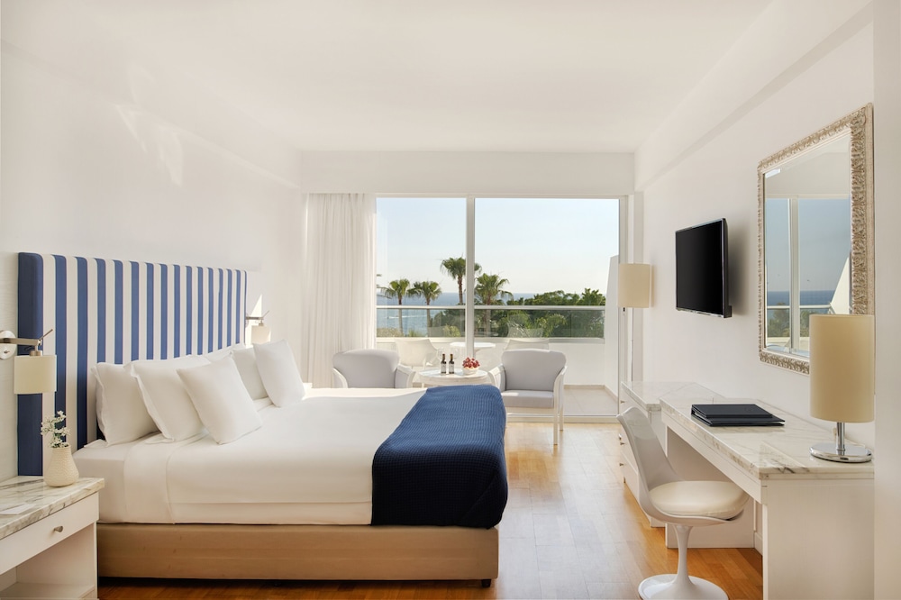 Grecian Sands Hotel — Hotel rooms in Ayia Napa, Famagusta Region