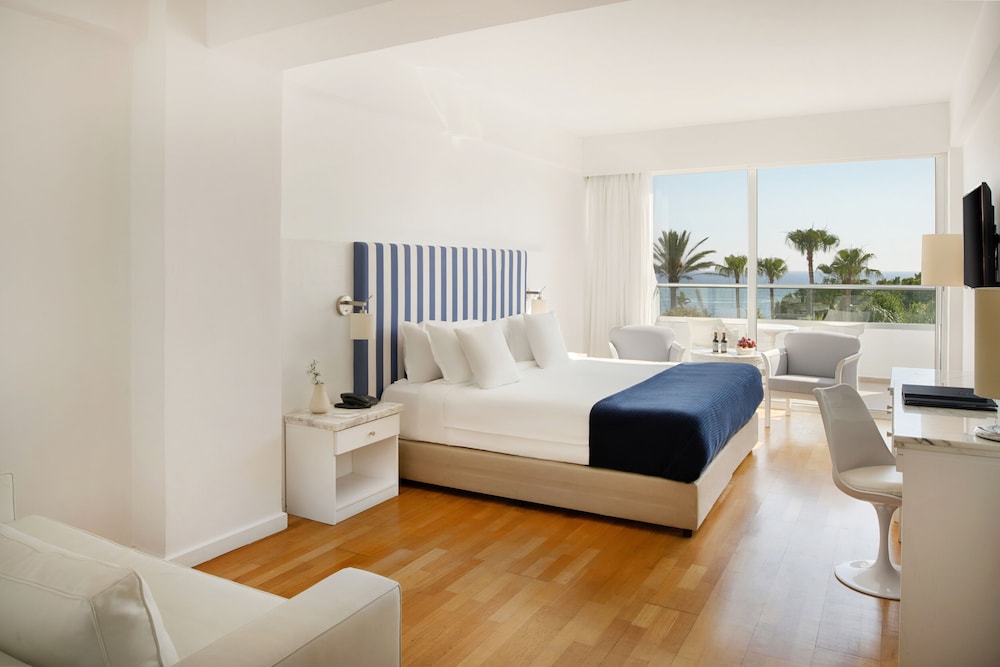 Grecian Sands Hotel — Hotel rooms in Ayia Napa, Famagusta Region