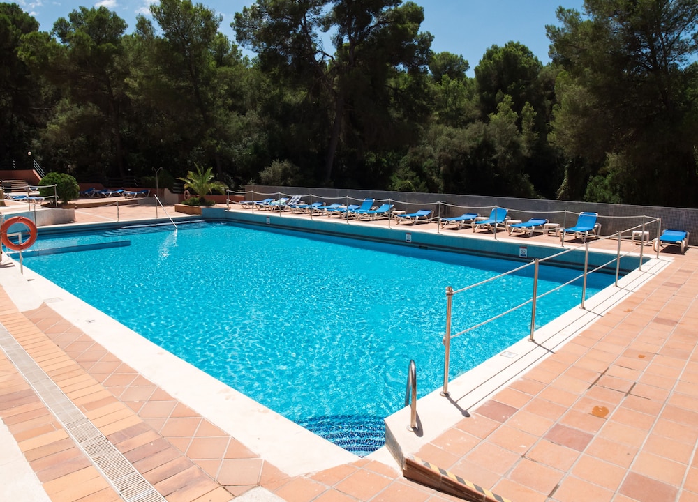 Ona Luna Park — Swimming pool in Cala Blava, Balearic Islands