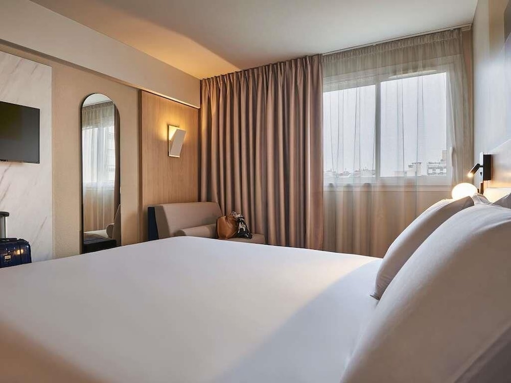 Hôtel Mercure Paris 15 Porte de Versailles — Hotel rooms in Paris, Ile-de-France