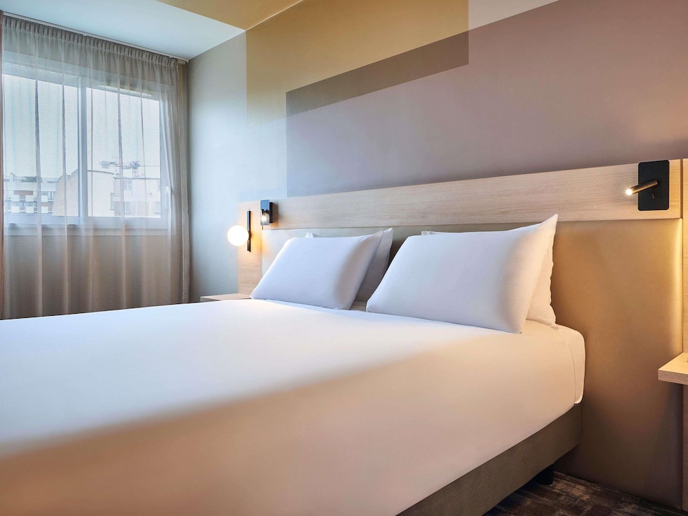 Hôtel Mercure Paris 15 Porte de Versailles — Hotel rooms in Paris, Ile-de-France