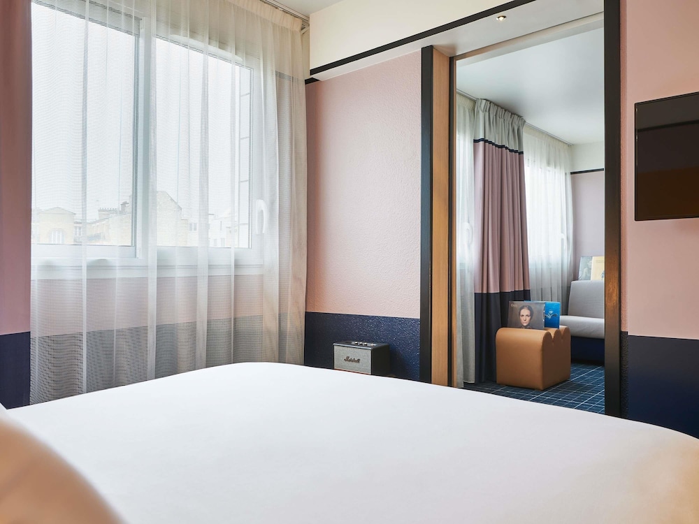 Hôtel Mercure Paris 15 Porte de Versailles — Hotel rooms in Paris, Ile-de-France