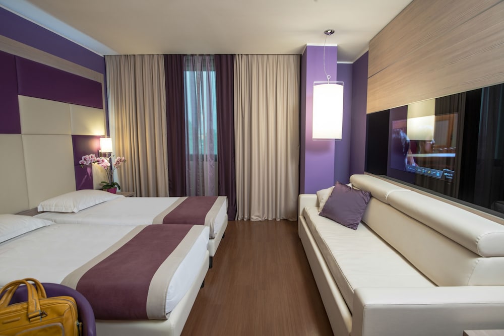 AS Hotel Limbiate Fiera — Hotel rooms in Limbiate, Lombardy