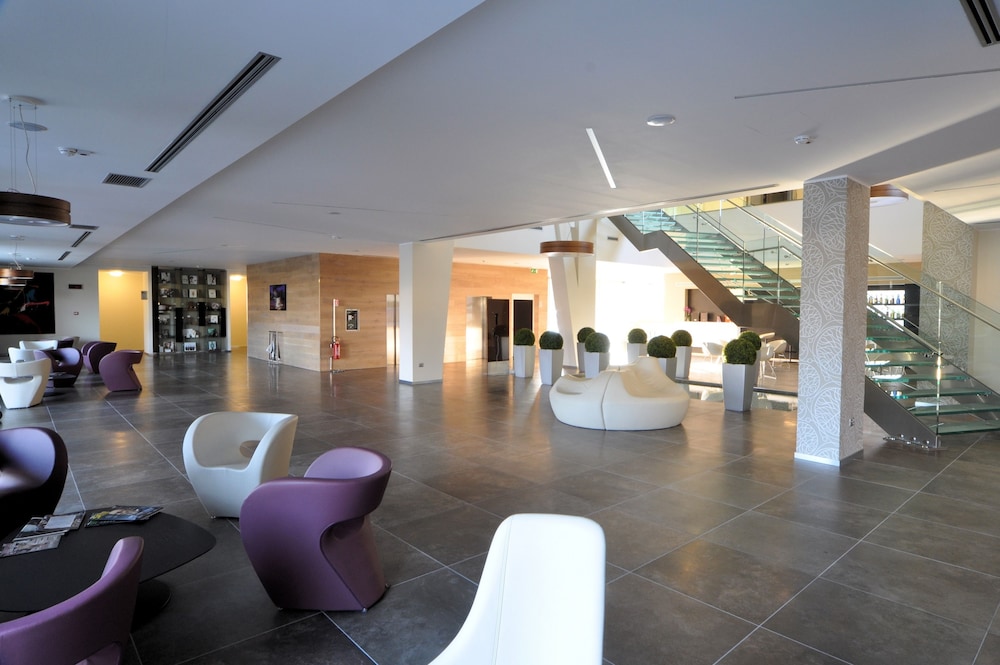 AS Hotel Limbiate Fiera — Hotel building in Limbiate, Lombardy