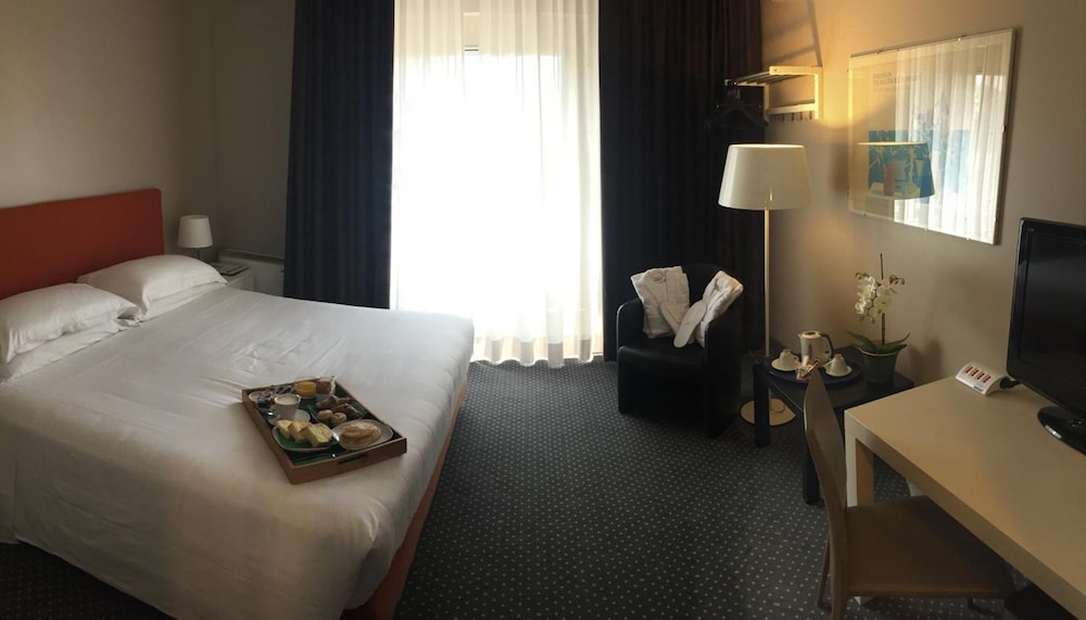 Hotel Blaise & Francis — Hotel rooms in Milan, Lombardy