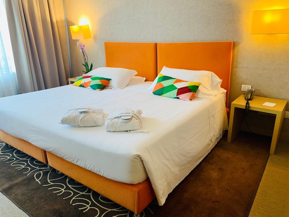 Hotel Blaise & Francis — Hotel rooms in Milan, Lombardy