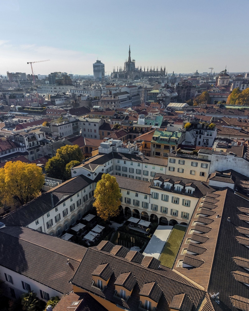 Four Seasons Hotel Milano — Attractions in the area in Milan, Lombardy