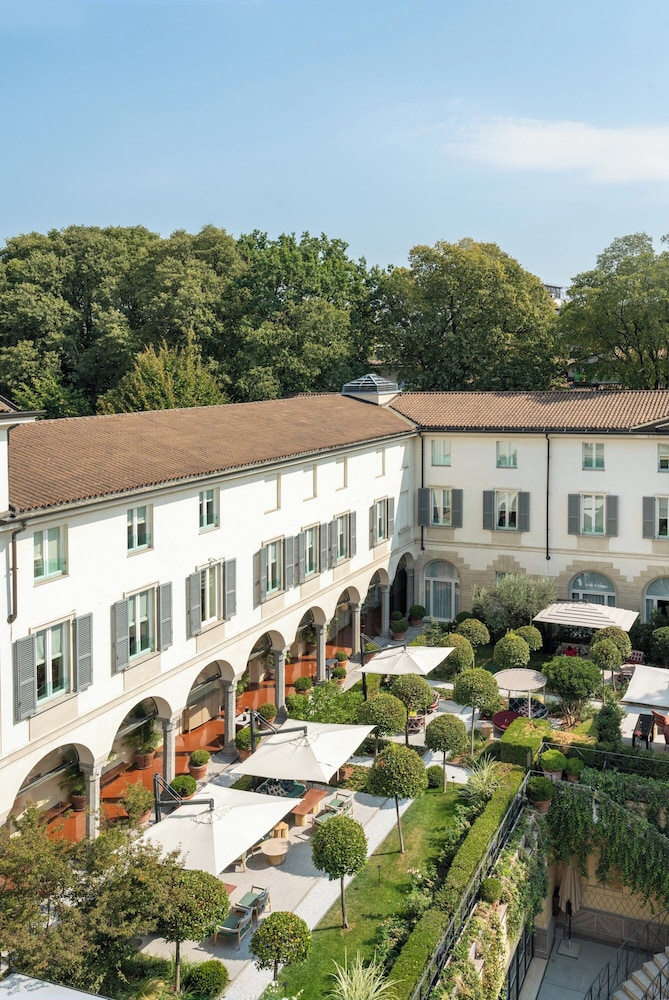 Four Seasons Hotel Milano — Main photo in Milan, Lombardy