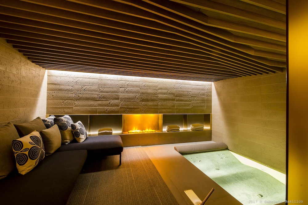 Four Seasons Hotel Milano — Spa in Milan, Lombardy