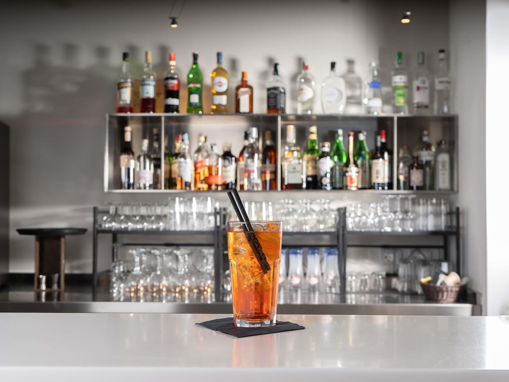 Mercure Milano Solari — Restaurant & bars in Milan, Lombardy
